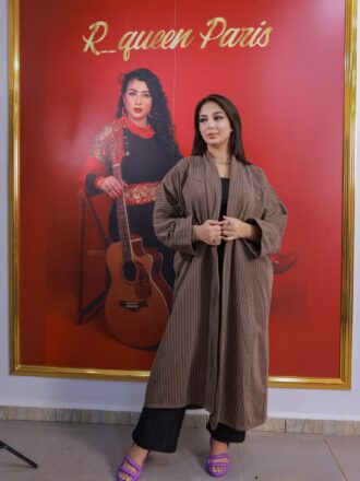 Veste a rayures blanches